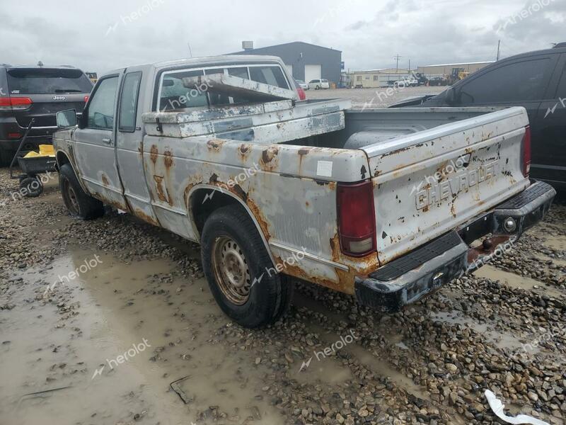 CHEVROLET S-10 1984 silver  gas 1GCDT14B1E8172752 photo #3