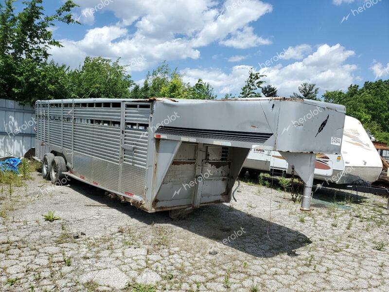 FEATHERLITE MFG INC TRAILER 2004 silver   4FGD224264H071630 photo #1