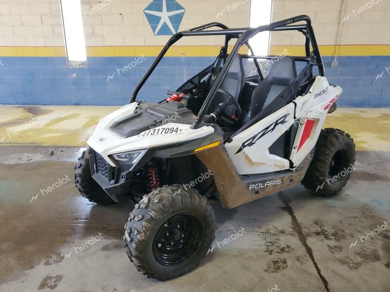 POLA RZR 2023 white  gas L6KHCB187PS000656 photo #3