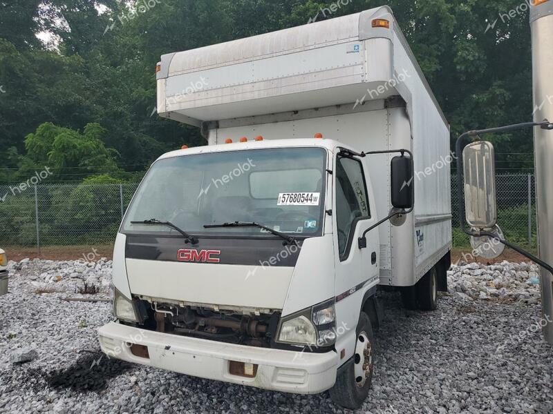 GMC W4500 W450 2007 white tilt cab diesel J8DC4B16077000645 photo #1