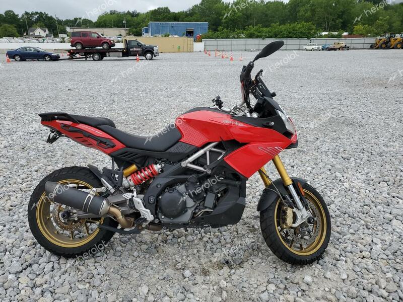 APRILIA CAPONORD 1 2015 red road/str gas ZD4VKC016FS000175 photo #1