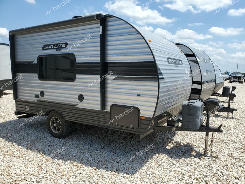 CAMP CAMPER 2020 two tone   7J3U1ED19LS001960 photo #1