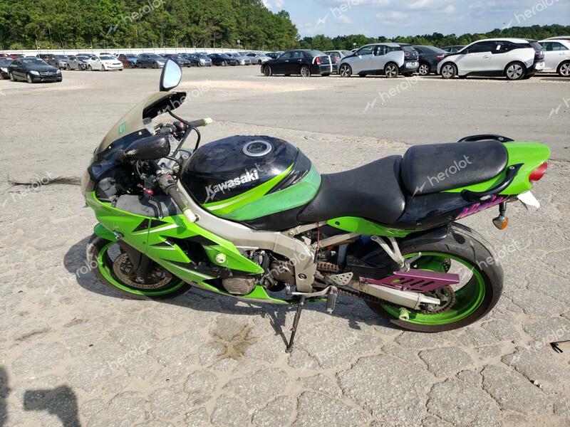 KAWASAKI ZX600 J1 2000 green  gas JKAZX4J16YA009304 photo #4