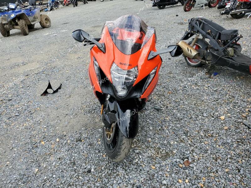 SUZUKI GSX1300 RR 2024 red  gas JS1EJ11D6R7100175 photo #3