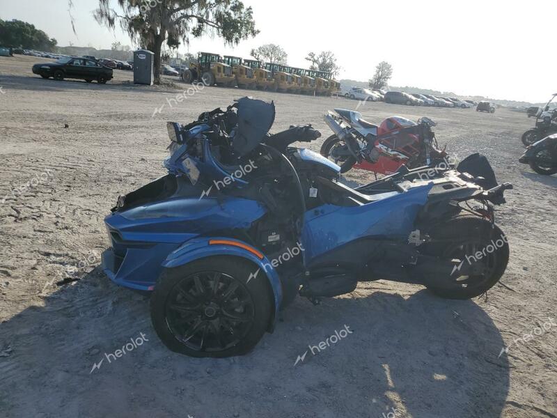 CAN SPYDER 2018 blue  gas 2BXNBDD28JV001950 photo #4