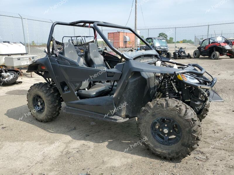 ARCTIC CAT SIDEBYSIDE 2014 black   4UF14MPV2ET312515 photo #1