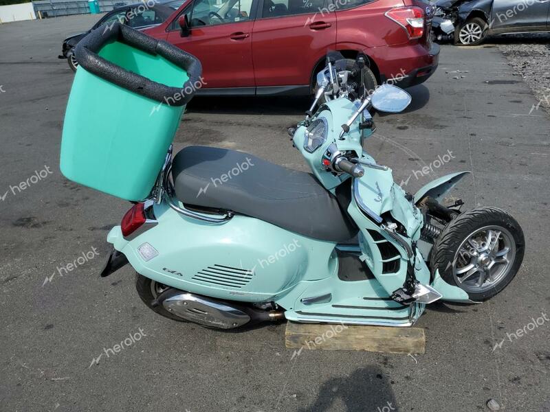 VESPA GTS/SEI GI 2023 green  gas ZAPMD39M9P5100932 photo #1