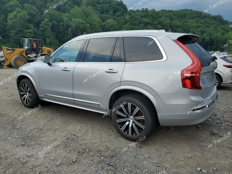 VOLVO XC90 CORE 2024 silver  gas YV4L12PK6R1187634 photo #3