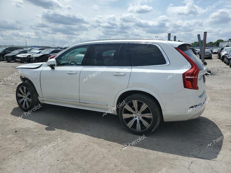 VOLVO XC90 T8 RE 2022 white  hybrid engine YV4H600L6N1843985 photo #3