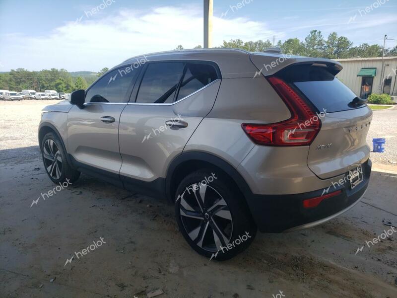 VOLVO XC40 ULTIM 2024 tan  gas YV4L12UF2R2228147 photo #3