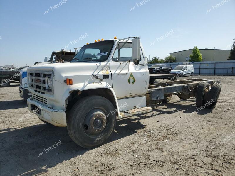 GMC C7000 C7D0 1988 white  diesel 1GDL7D1G9JV518488 photo #3