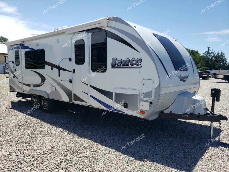 LNCE CAMPER 2019 white   56YTT222XKL323701 photo #1