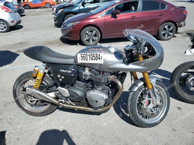 TRIUMPH MOTORCYCLE THRUXTON 1 2016 silver  gas SMTD21HF2GT768857 photo #1