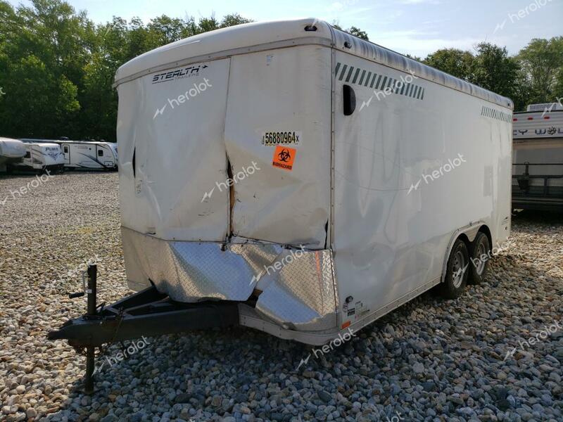 CARGO ENCLOSED 2018 white   52LBE1623JE062595 photo #3