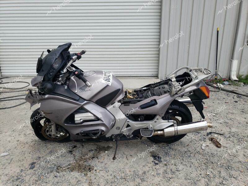 HONDA ST1300 A 2003 silver  gas JH2SC51423M100166 photo #4