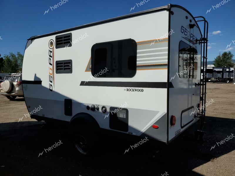 FRRV ROCKWOOD 2019 white   5ZT2RSDC1K3006498 photo #4