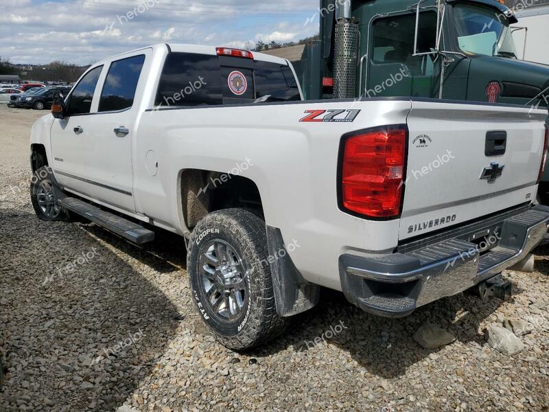 CHEVROLET SILVERADO 2019 white  diesel 1GC1KTEY2KF122941 photo #3