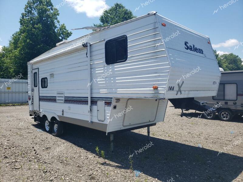 SALM TRAILER 2002 white   4X4FSMA202B010895 photo #1