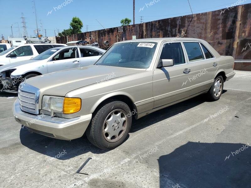 MERCEDES-BENZ 560 SEL 1991 beige  gas WDBCA39E4MA599803 photo #1