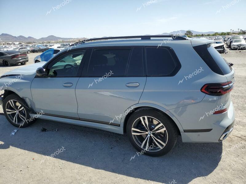 BMW X7 M60I 2024 gray  gas 5UX33EM03R9V20843 photo #3