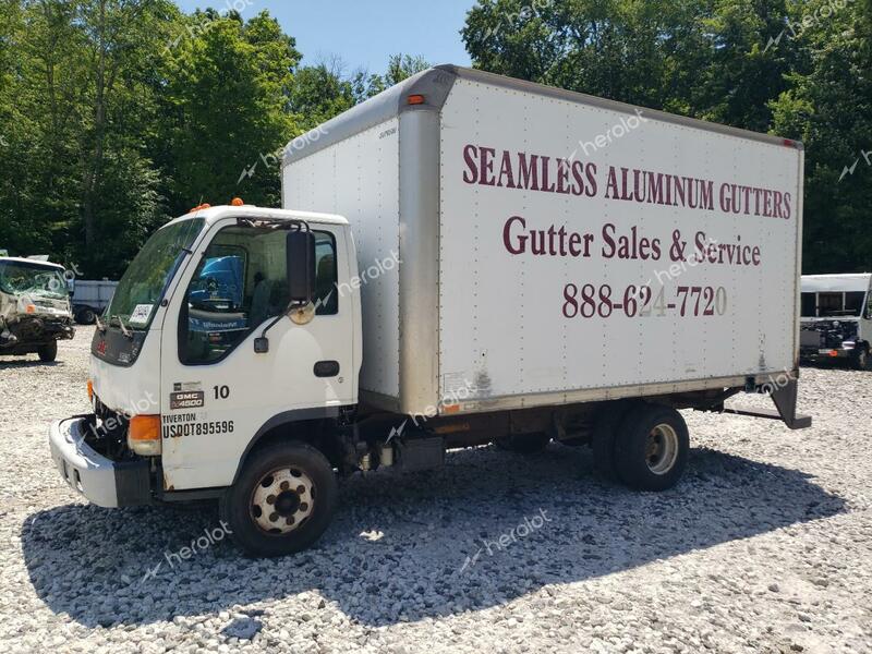 GMC W4500 W450 2005 white tilt cab diesel J8DC4B16557003778 photo #1