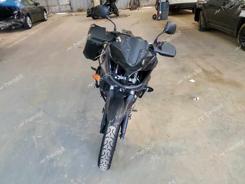 SUZUKI DL650 A 2012 black  gas JS1VP56A9C2101068 photo #3