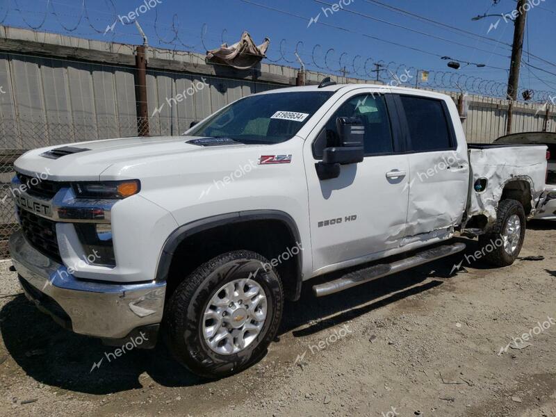 CHEVROLET SILVERADO 2021 white  diesel 1GC1YNEY5MF303819 photo #1