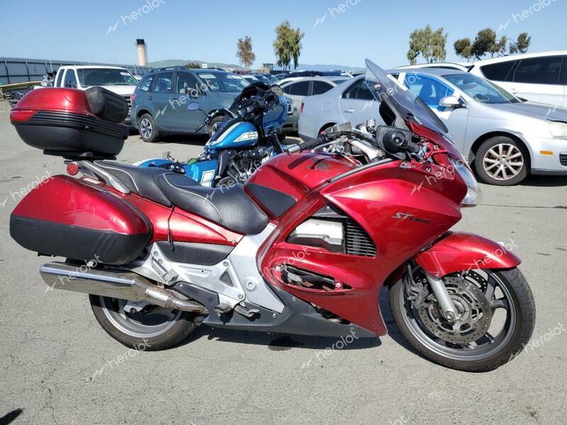 HONDA ST1300 2008 red racer gas JH2SC51018M600212 photo #1