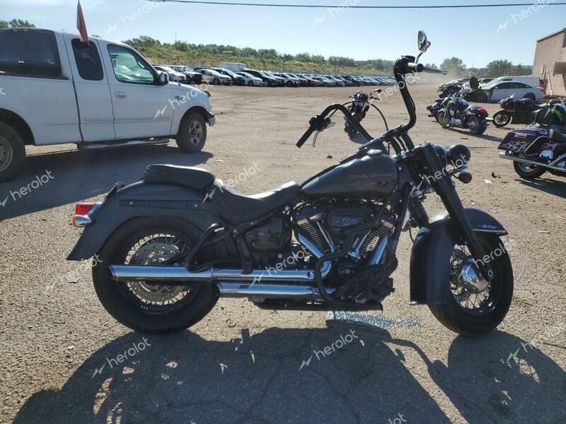 HARLEY-DAVIDSON FLHCS 2019 black  gas 1HD1YBK17KC012905 photo #1