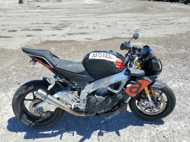 APRILIA TUONO 2018 black   ZD4KGU009JS000889 photo #1