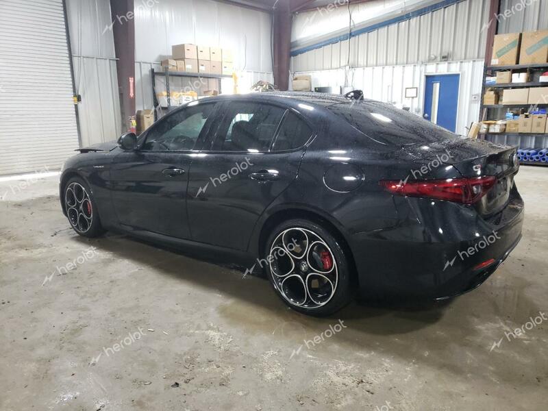 ALFA ROMEO GIULIA SUP 2022 black  gas ZARFANBN6N7663106 photo #3