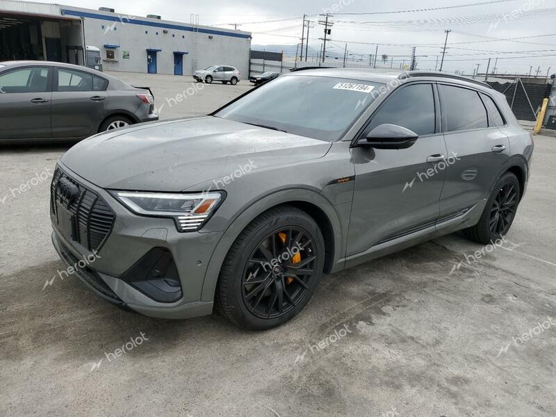 AUDI E-TRON CHR 2023 gray  electric WA1VABGE7PB004121 photo #1