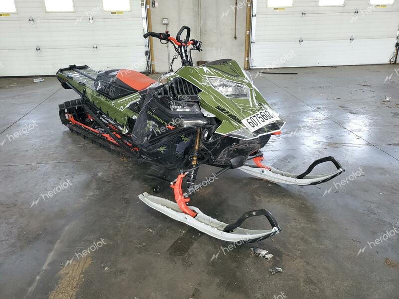 SKI DOO SUMMIT X 8 2021 green   2BPSTJMB1MV000271 photo #1