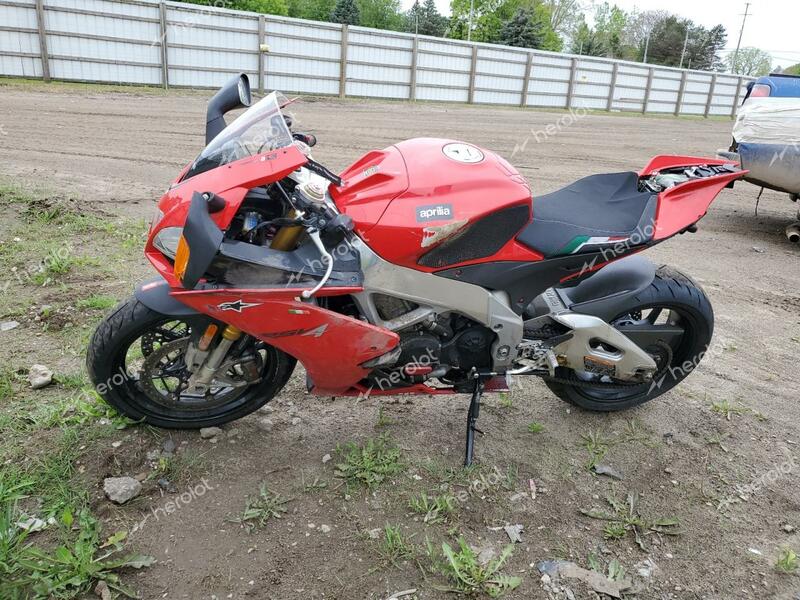 APRILIA RSV4 R 2015 red racer gas ZD4RKUA49FS000431 photo #4