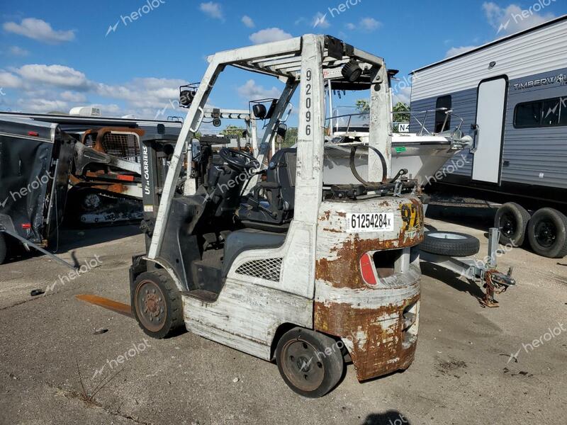 NISSAN FORK LIFT 2016 silver   CP1F29W23120 photo #4