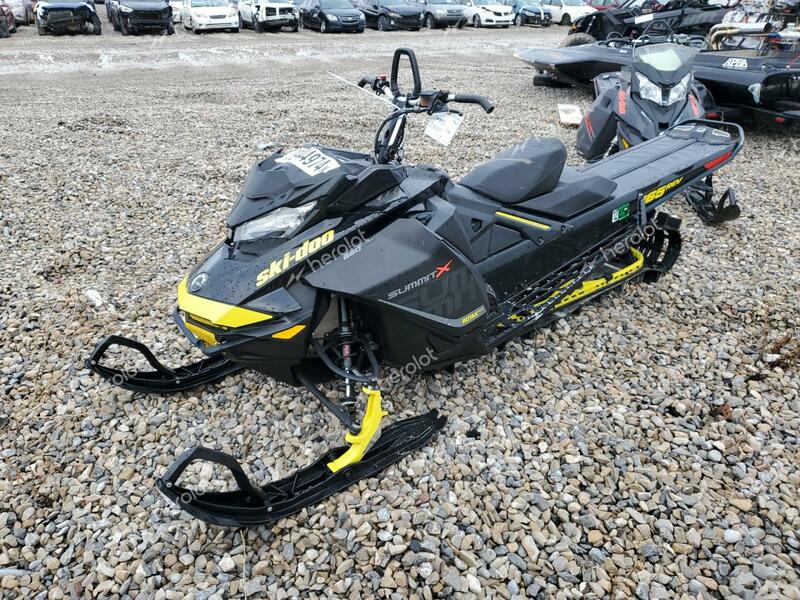 SKI DOO SUMMIT X 2017 black   2BPSTDHD9HV000487 photo #3