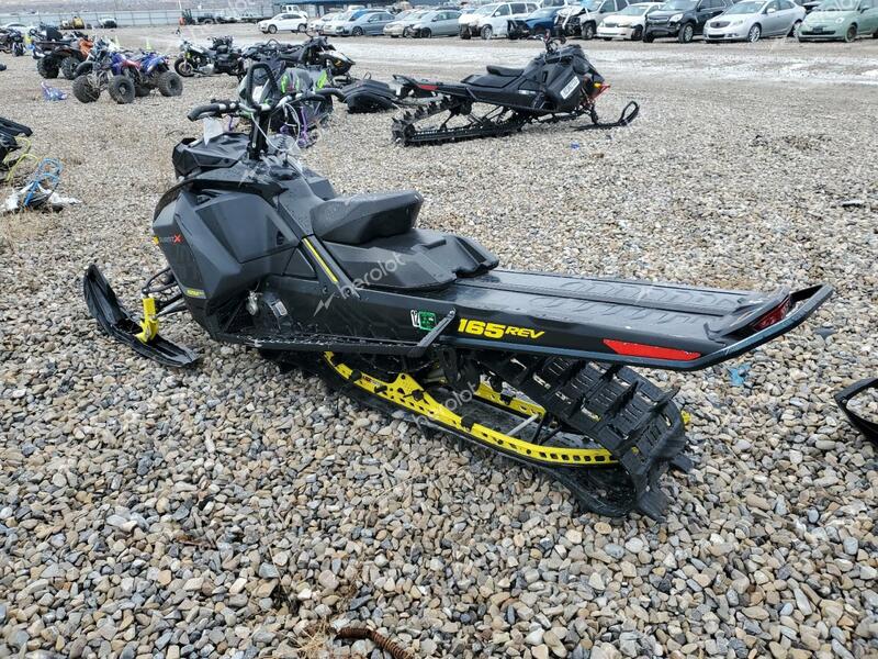 SKI DOO SUMMIT X 2017 black   2BPSTDHD9HV000487 photo #4