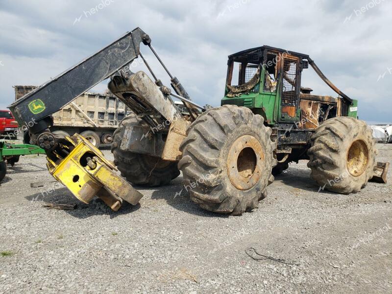 JOHN DEERE SKIDSTEER 2014 green   1DW648HX1ED660455 photo #3