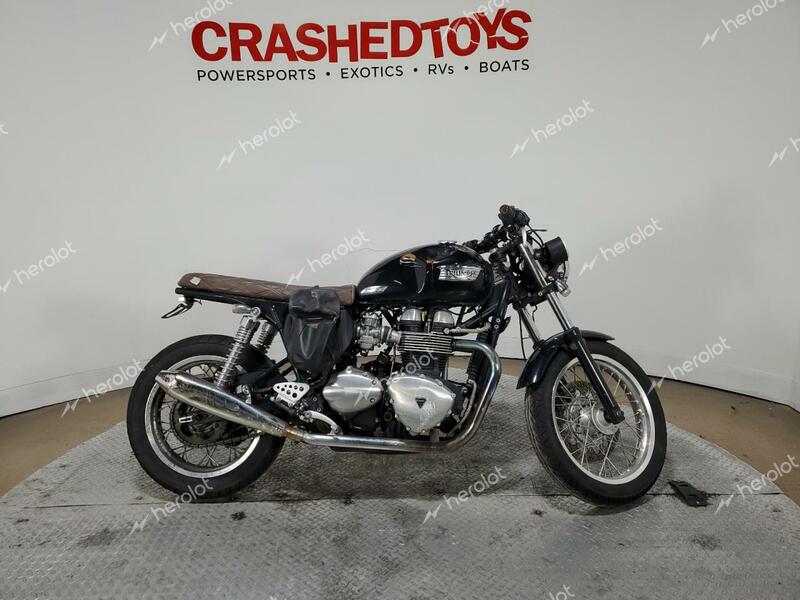 TRIUMPH MOTORCYCLE THRUXTON 2013 black  gas SMT920K12DT555917 photo #1