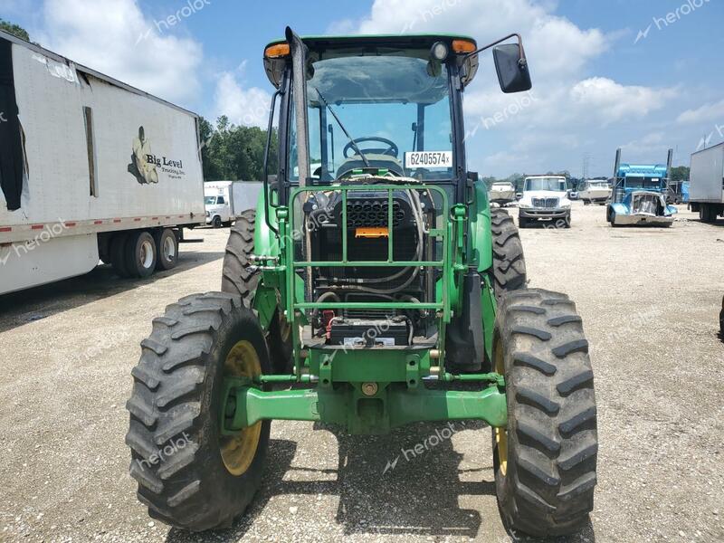 JOHN DEERE TRACTOR 2016 green   1P06115DCAH020251 photo #3