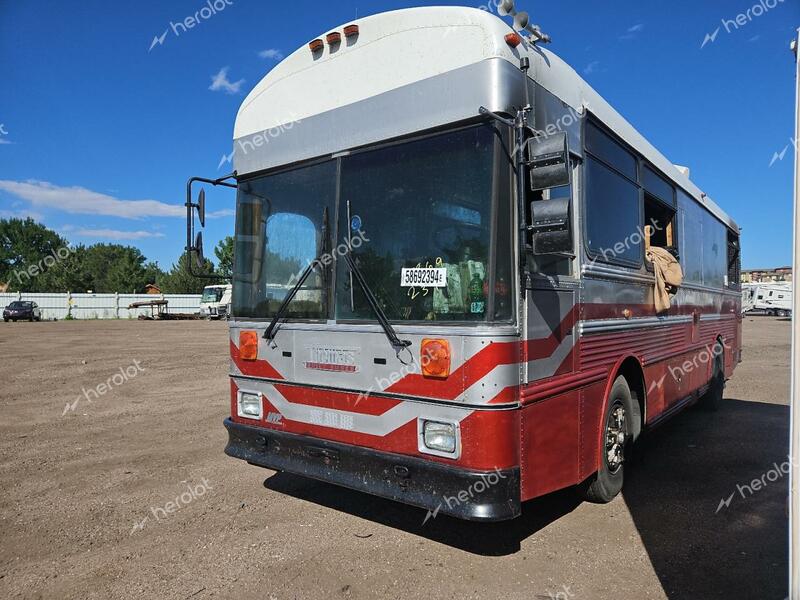 THOMAS SCHOOL BUS 1997 two tone  diesel 1T7HL4B28V1145775 photo #3