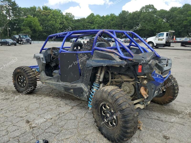 POLARIS RZR XP 4 T 2019 two tone  gas 3NSVFE927KF774139 photo #4