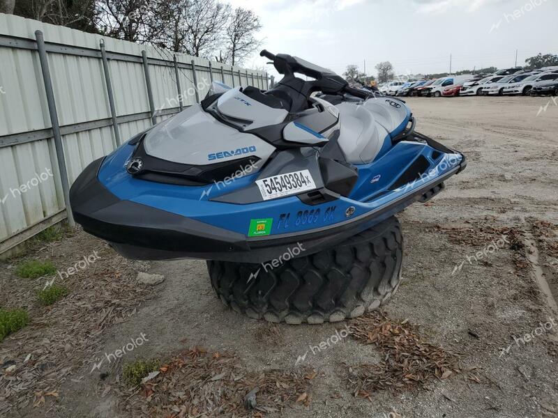 BRP JETSKI 2021 blue   YDV40668A121 photo #3