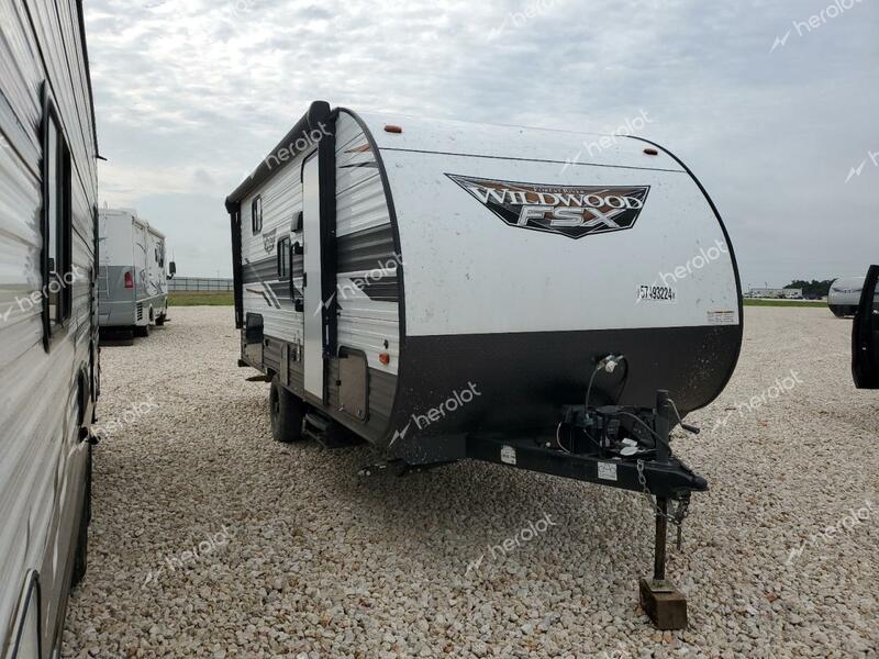 WILD 5TH WHEEL 2022 white   5ZT2WDGCXNN500741 photo #1