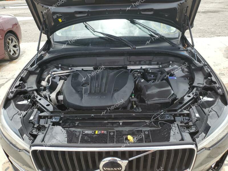 VOLVO XC60 B5 MO 2022 charcoal  gas YV4L12DK6N1973013 photo #4