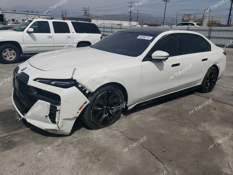 BMW 760 XI 2023 white  gas WBA33EJ03PCM22320 photo #1