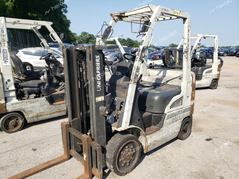 NISSAN FORKLIFT 2015 silver   CP1F29W7946 photo #3