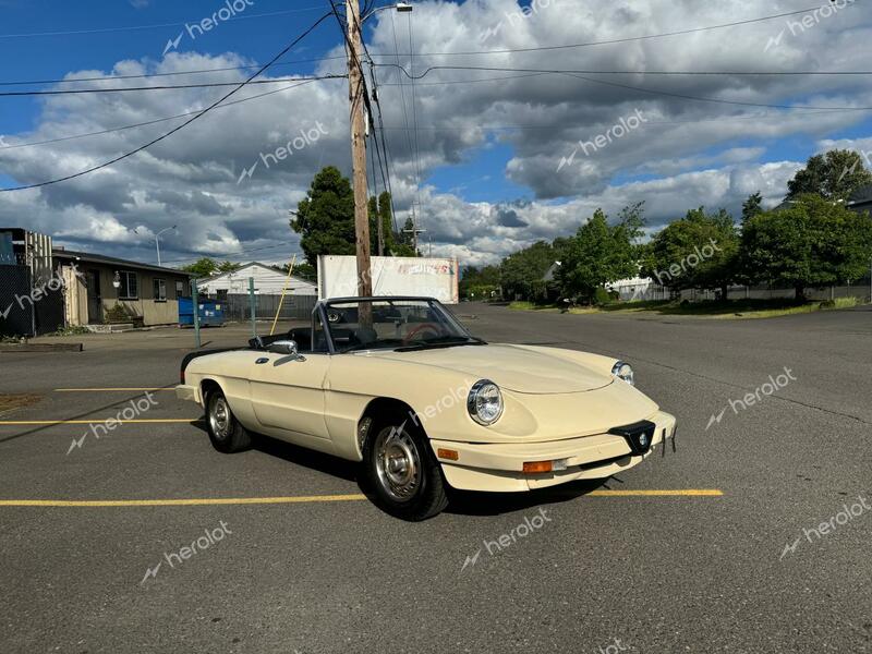 ALFA ROMEO VELOCE 200 1985 cream roadster gas ZARBA5415F1020937 photo #1