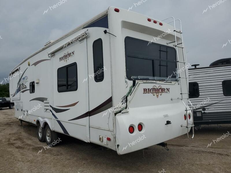 BIGH 5TH WHEEL 2010 white   5SFBG372XAE204853 photo #4