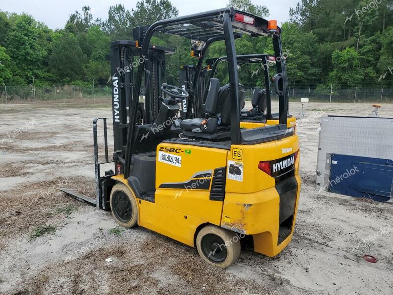 HYUNDAI FORKLIFT 2023 gold   HHKHB202LF0000599 photo #4